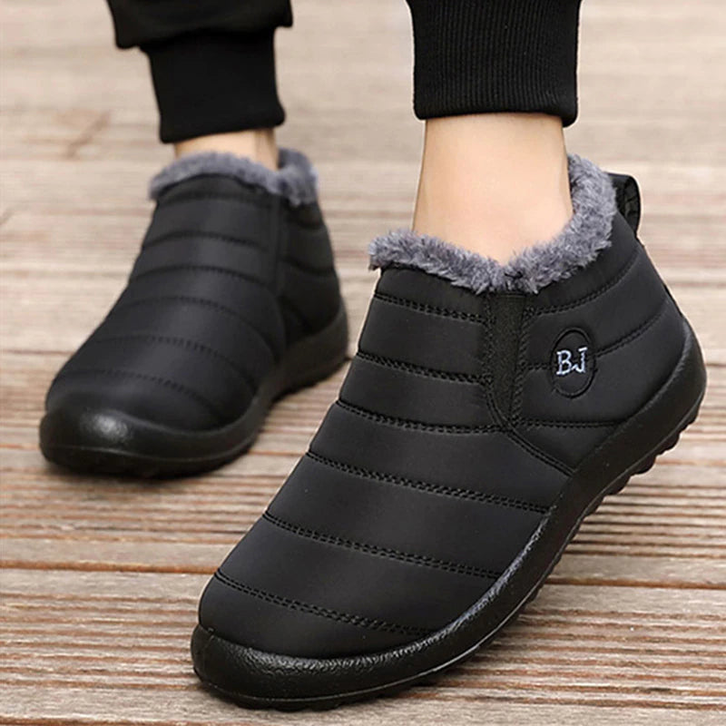 Winter Chic: Lightweight Ankle Boots for Women 2022 - Stylish, Waterproof, and Plus Size Friendly!